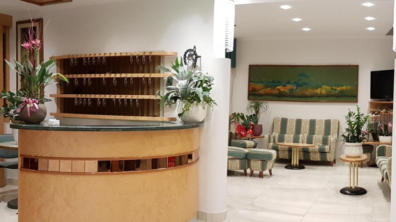 Hotel Gigliola Gatteo a Mare Esterno foto