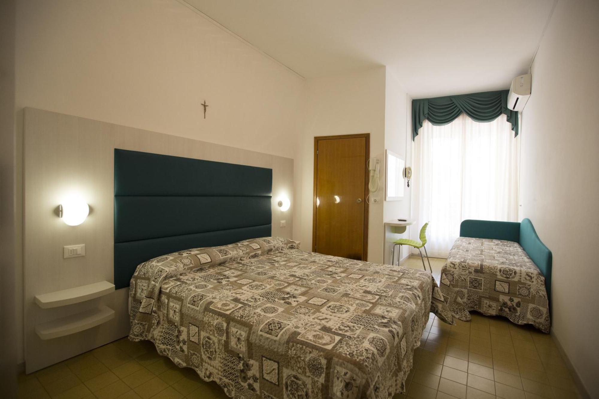 Hotel Gigliola Gatteo a Mare Camera foto