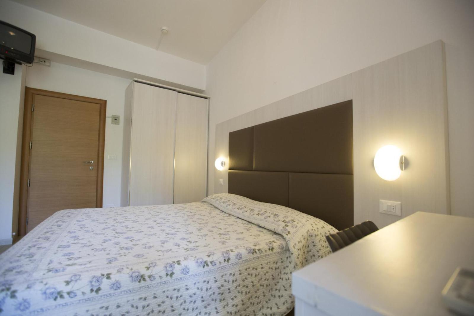Hotel Gigliola Gatteo a Mare Esterno foto
