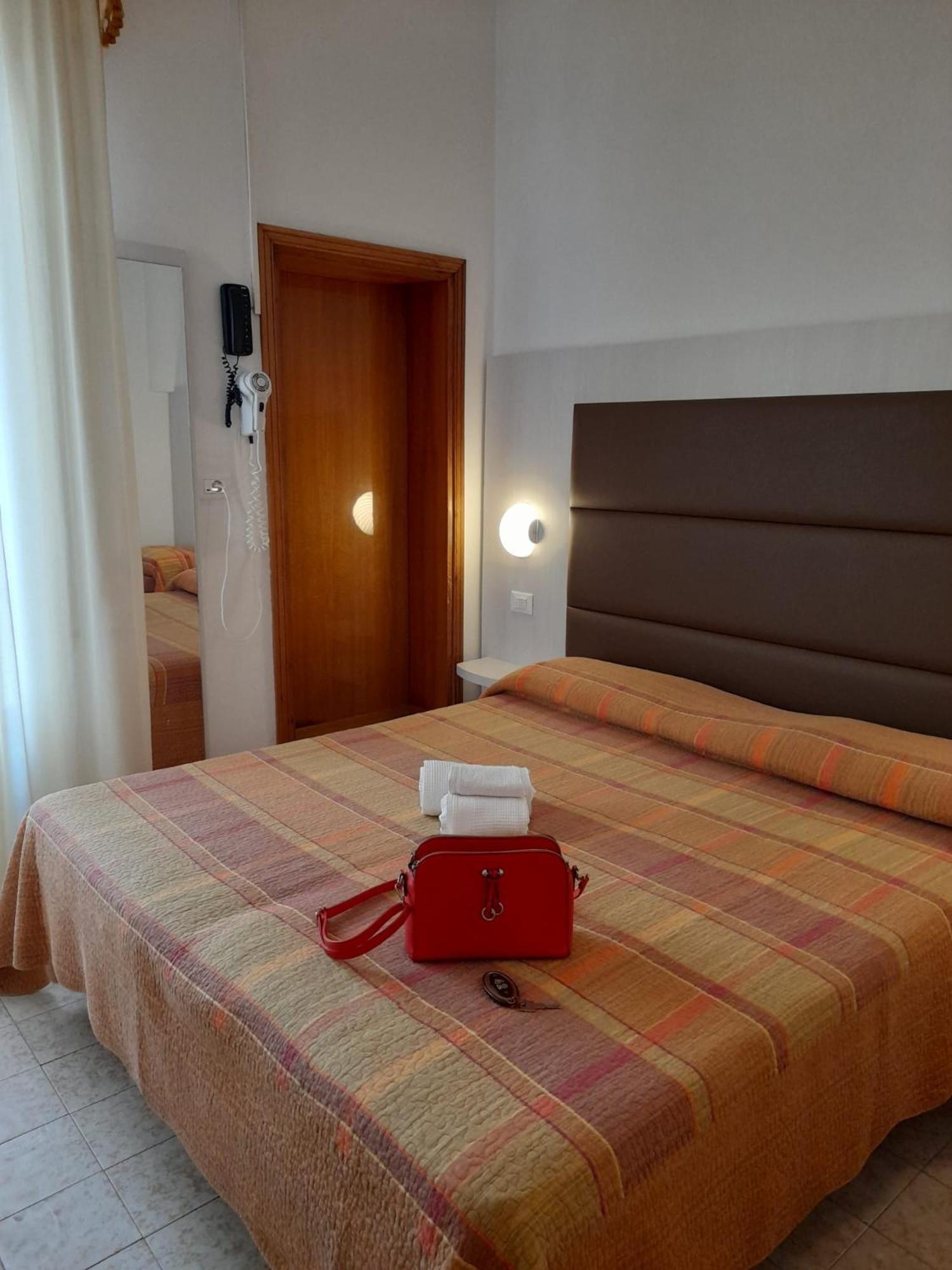 Hotel Gigliola Gatteo a Mare Camera foto